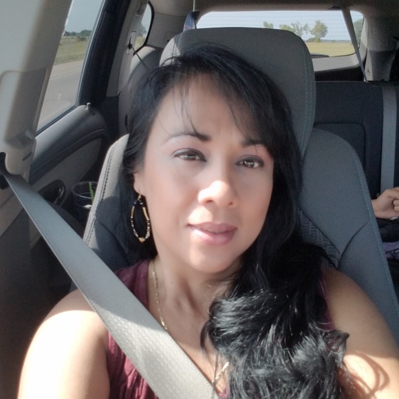 Meet your Posher, Elizabeth - Picture 1 of 1